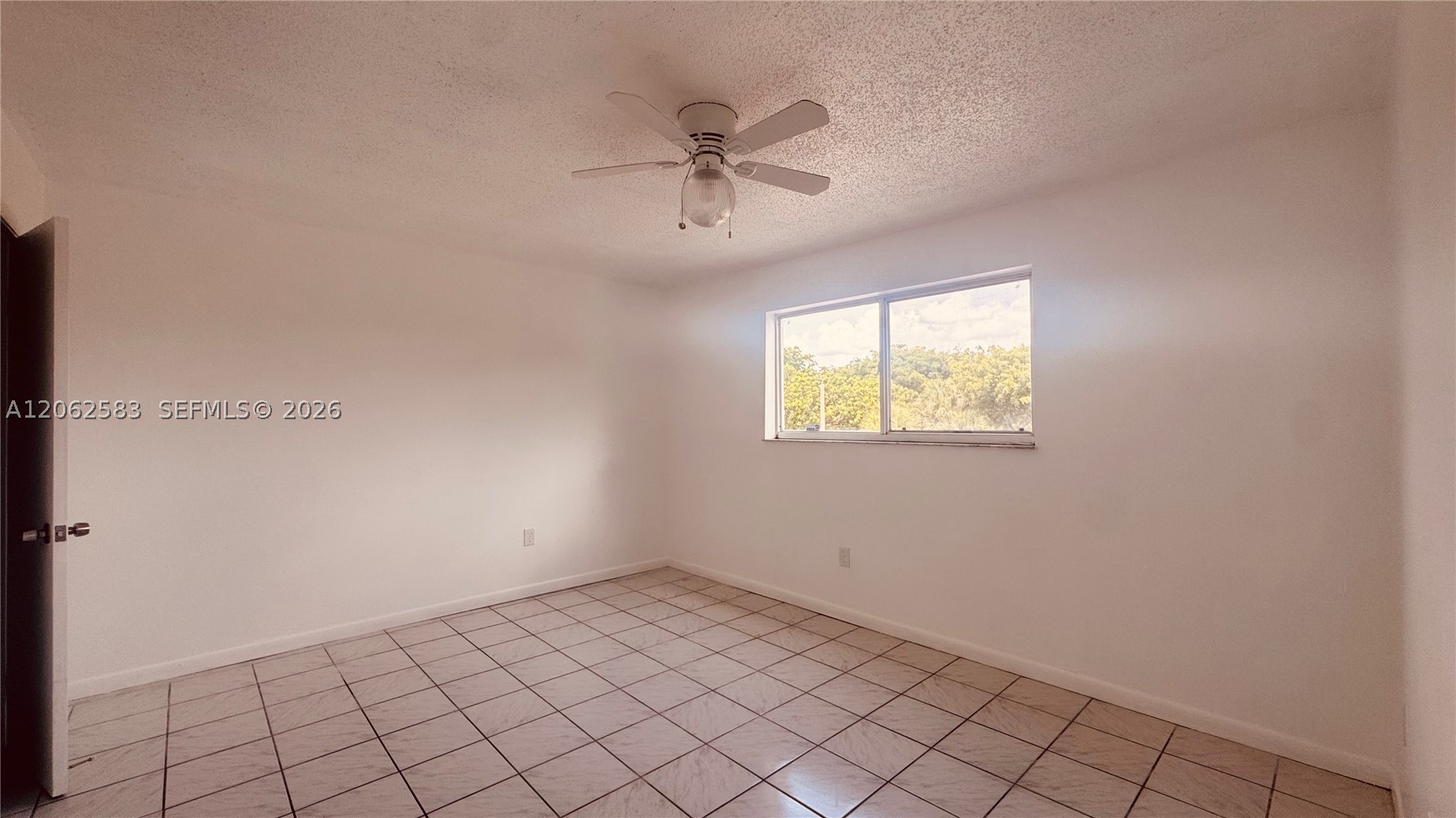 11311 Sw 200th St 311-d Property Photo 9