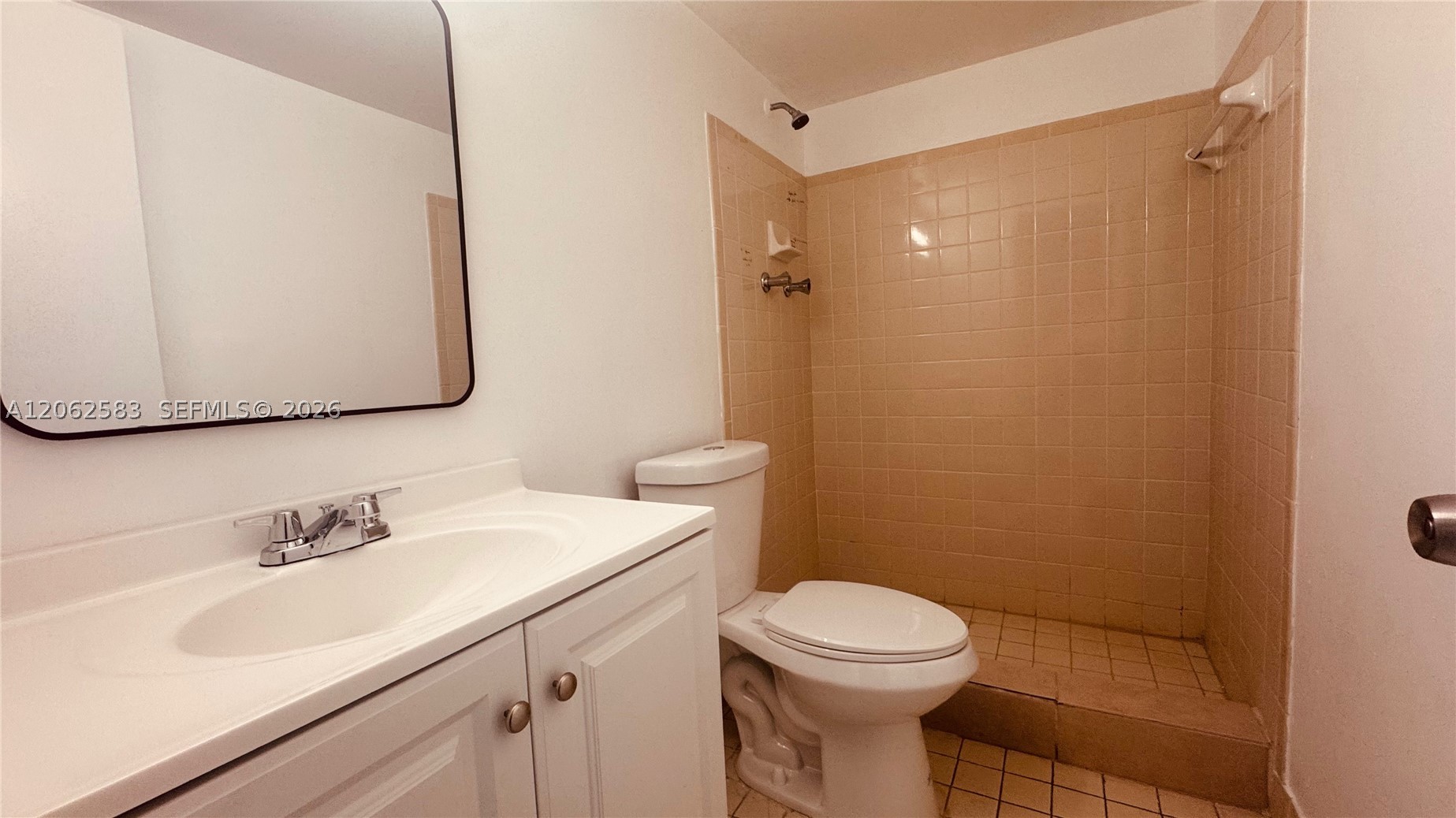 11311 Sw 200th St 311-d Property Photo 15