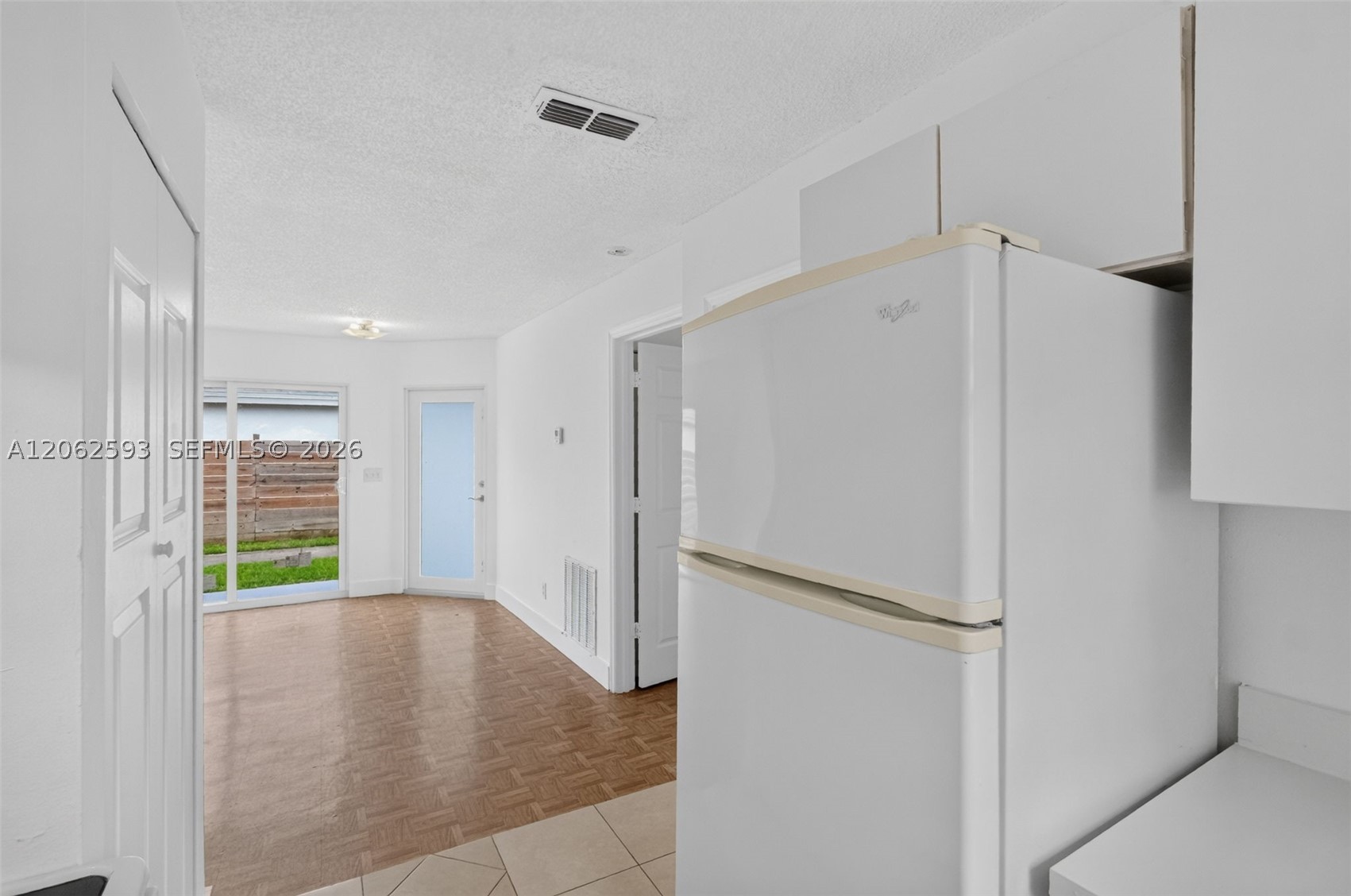 941 Sw 7th Pl Property Photo 10