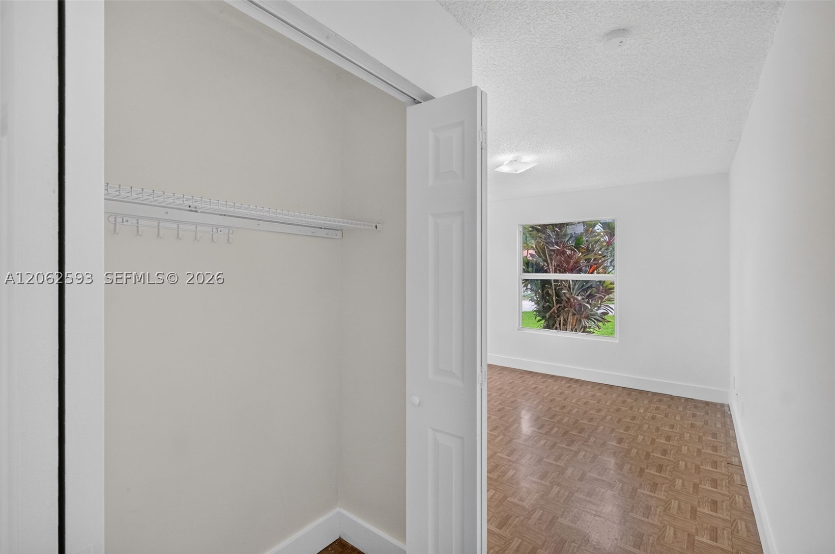 941 Sw 7th Pl Property Photo 14