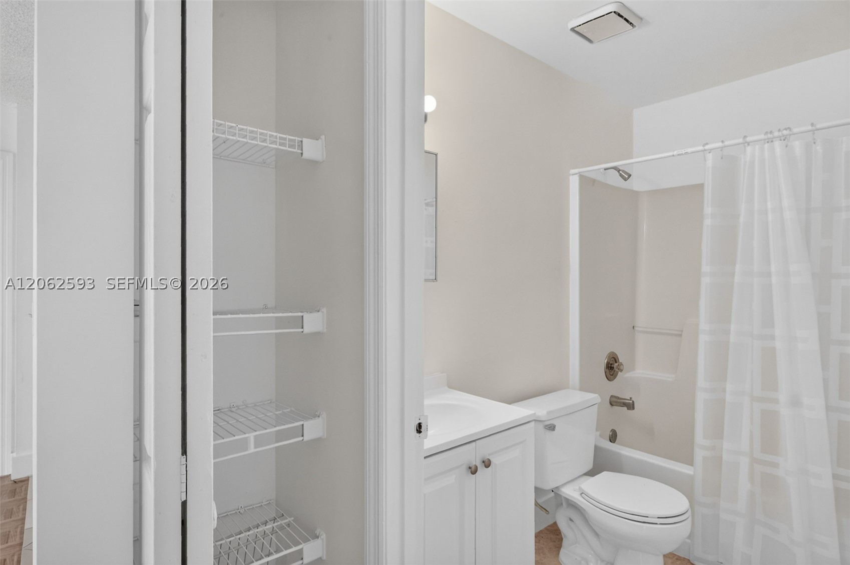 941 Sw 7th Pl Property Photo 16