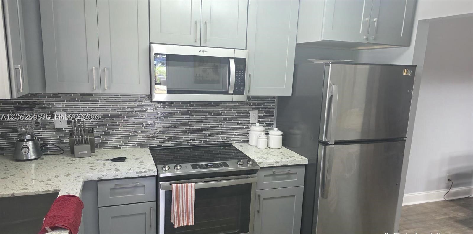 524 Osprey Dr 10b Property Photo 1