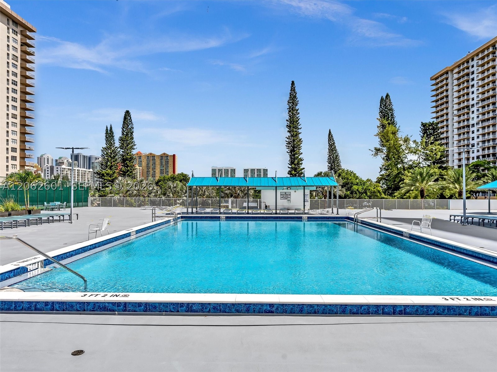 301 174th St 2205 Property Photo 46