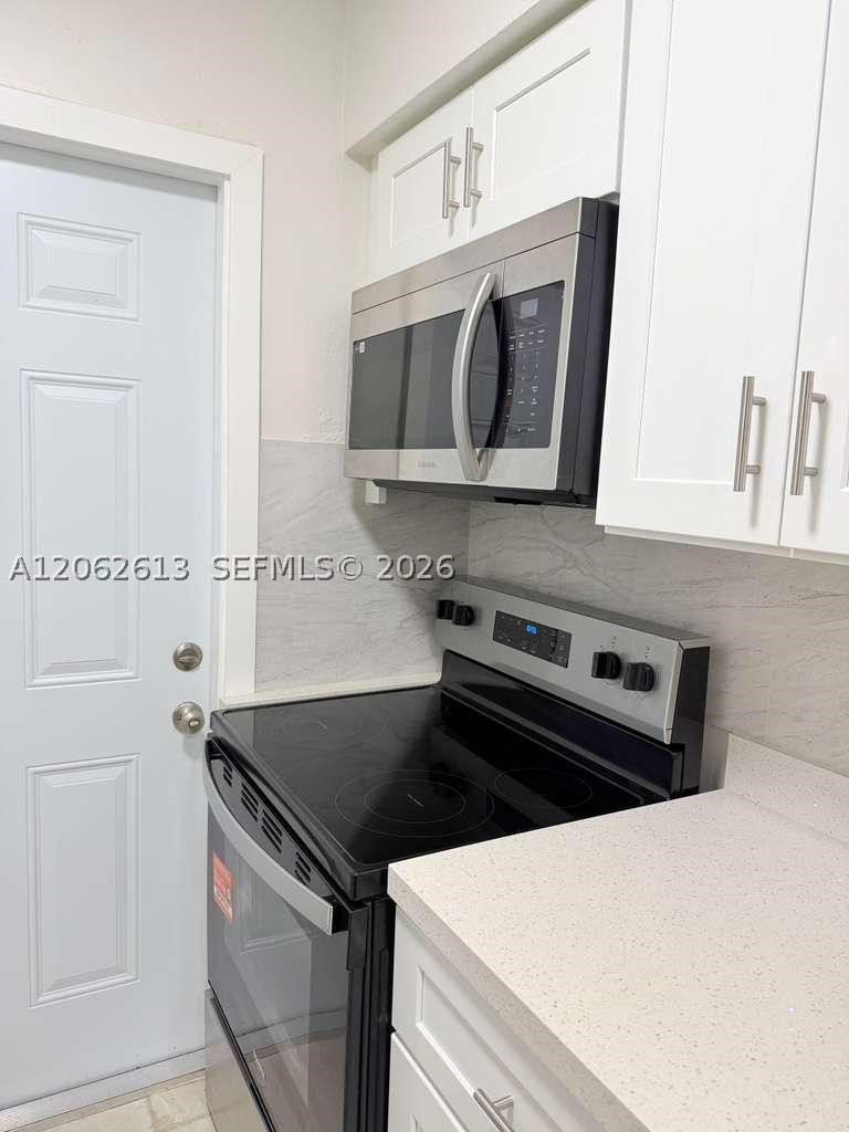 310 Ne 78th St 3 Property Photo 4