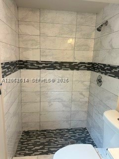 2222 Van Buren St 8 Property Photo 4
