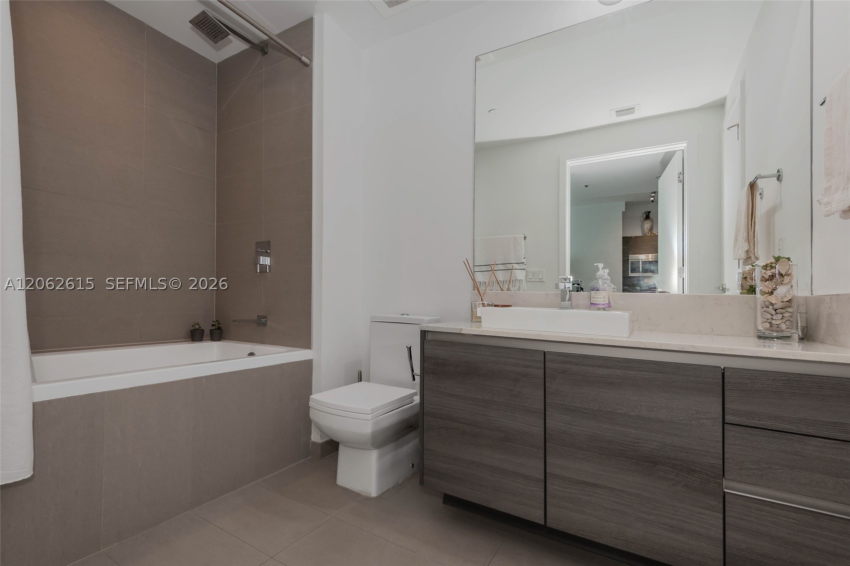 1080 Brickell Ave 3405 Property Photo 24