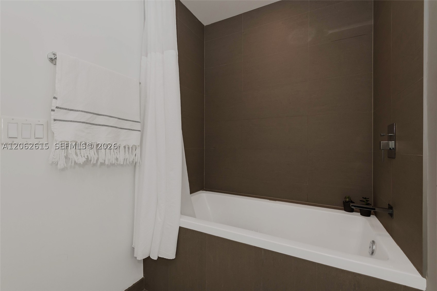 1080 Brickell Ave 3405 Property Photo 26