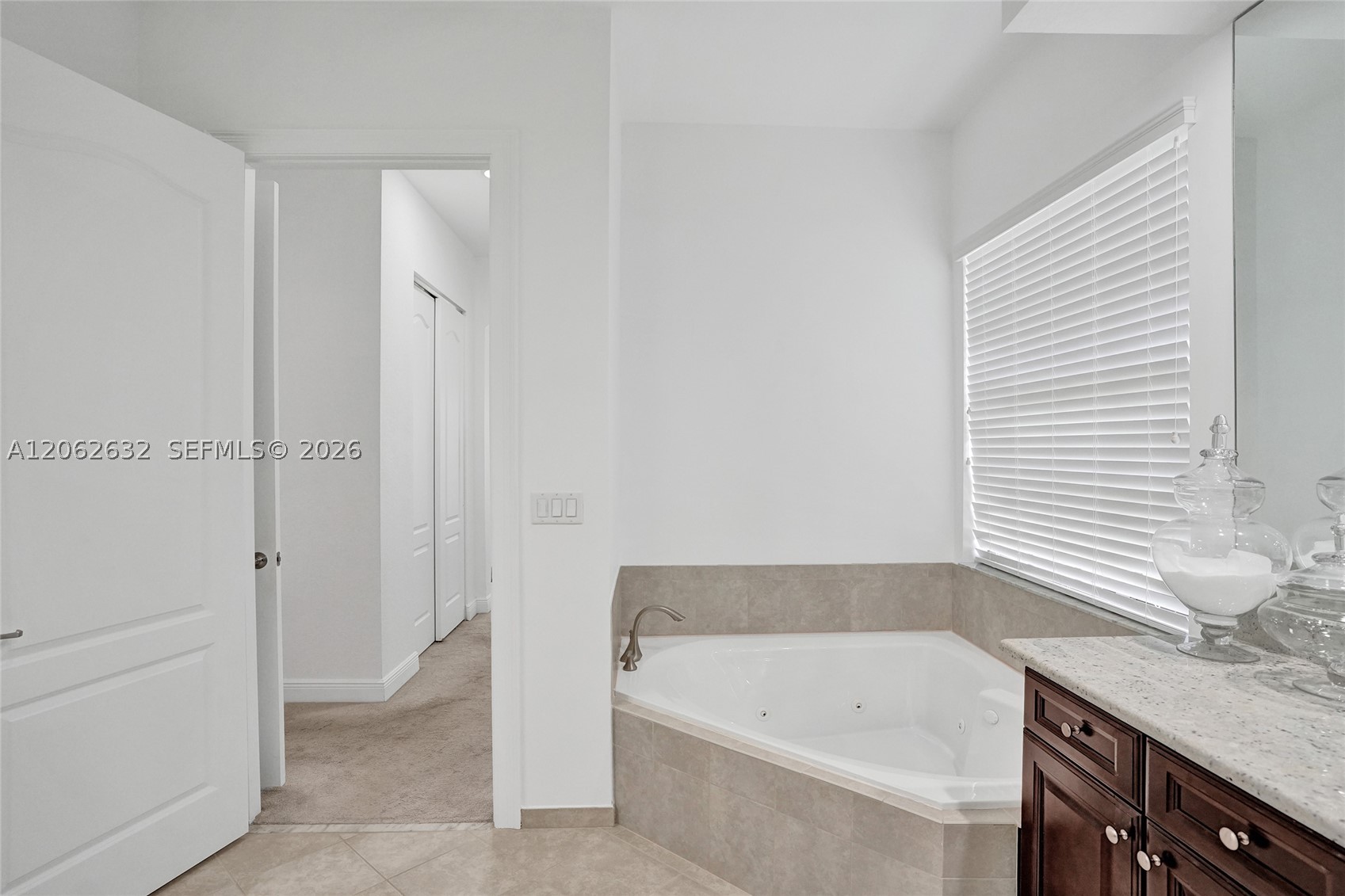 9000 Lakeview Place Property Photo 31