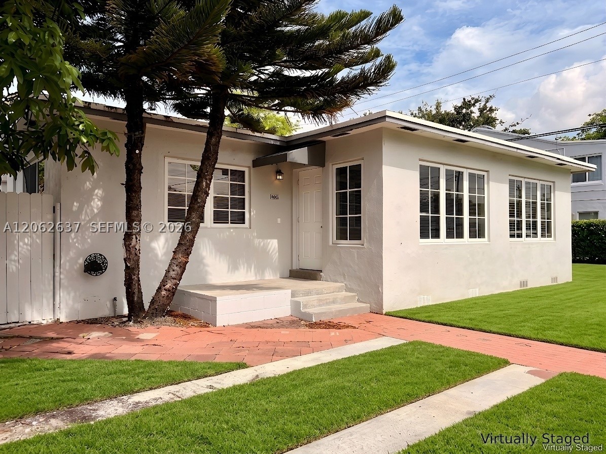 132 SW 20th Ave 132 Property Photo 1