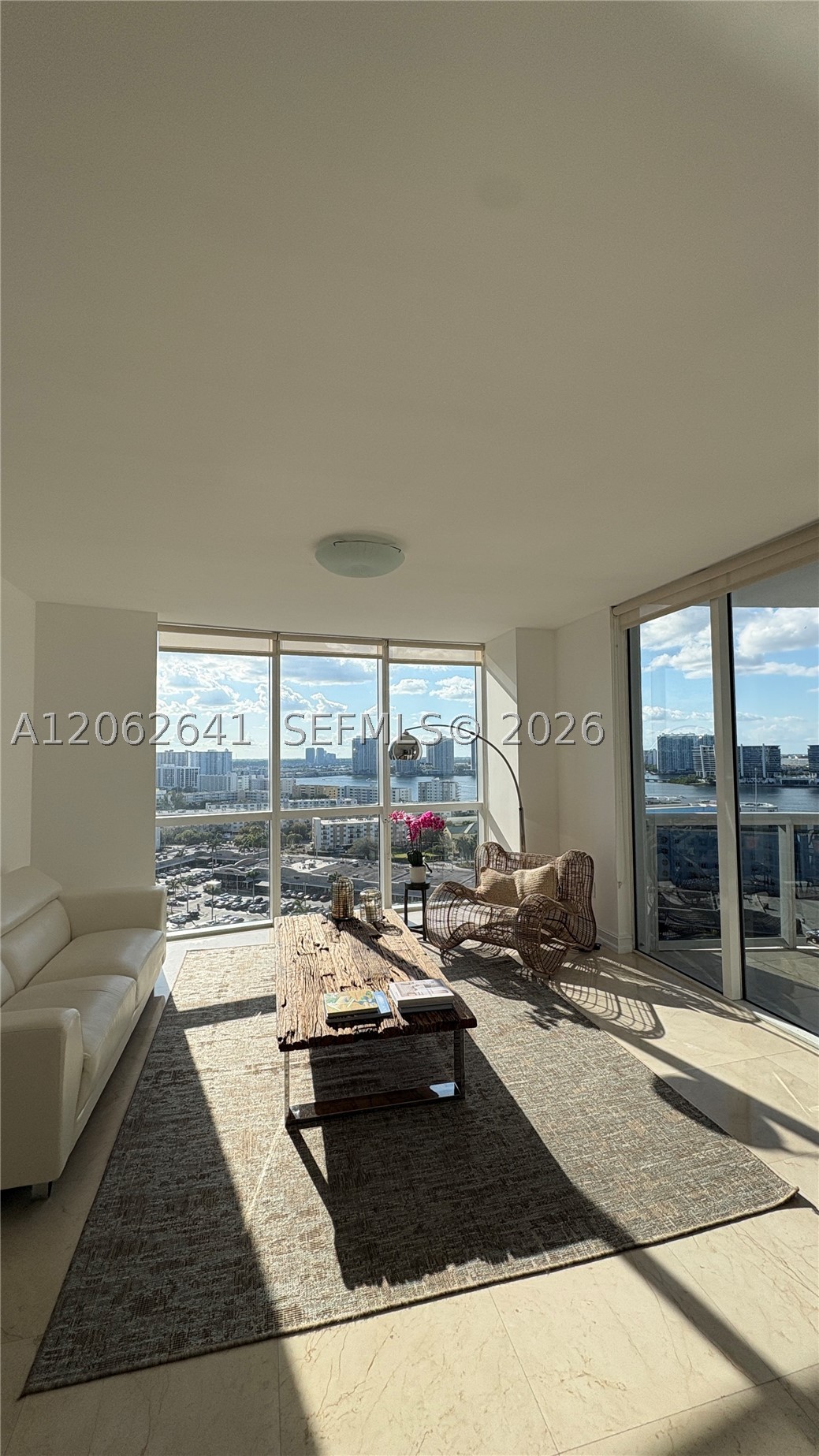 18201 Collins Ave 1801a Property Photo 7