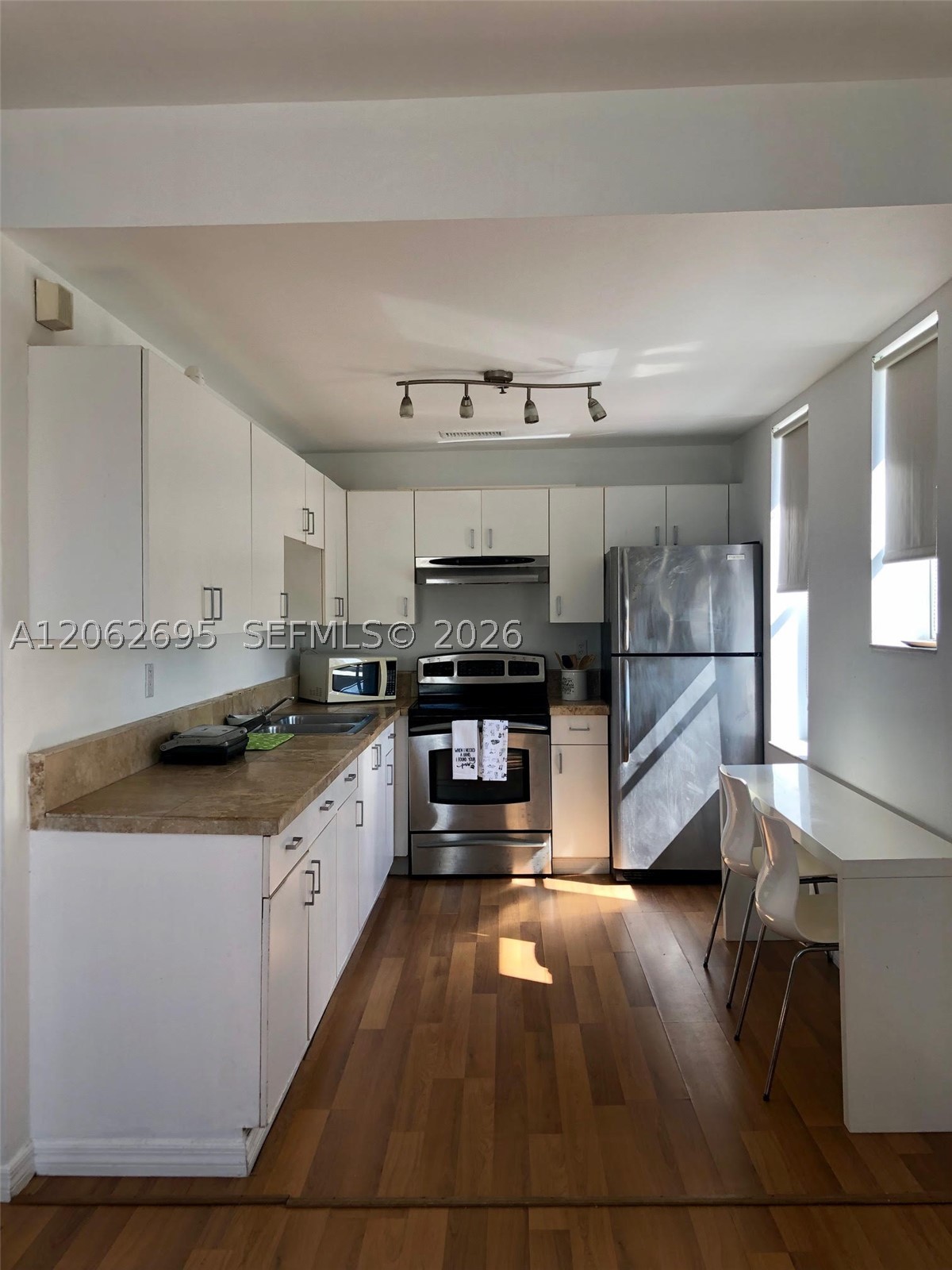 1502 Jefferson Ave 203 Property Photo 5