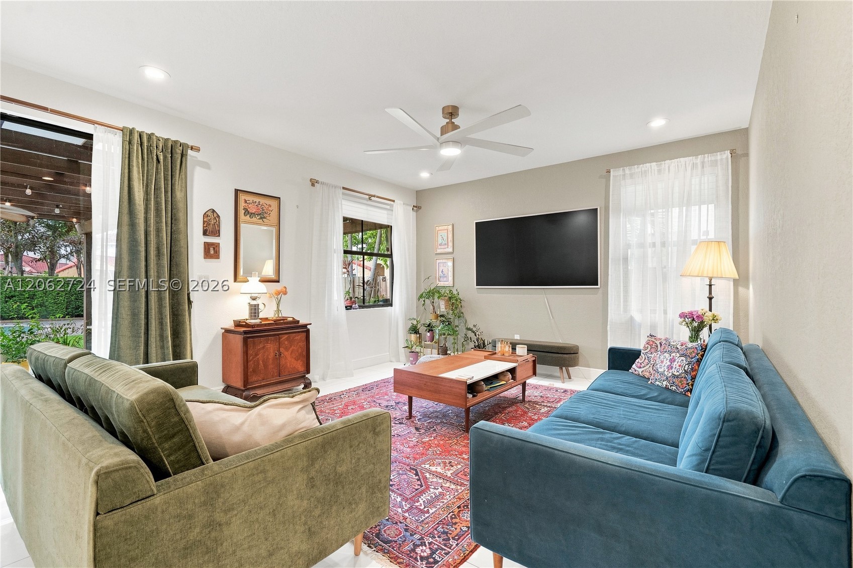 A12062724 Property Photo 17