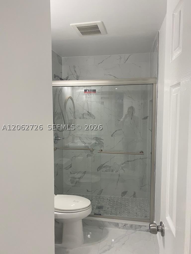 6005 Nw 170th Ter Property Photo 19