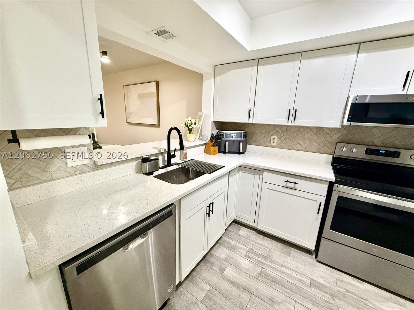 300 Promenade Dr 105 Property Photo 9
