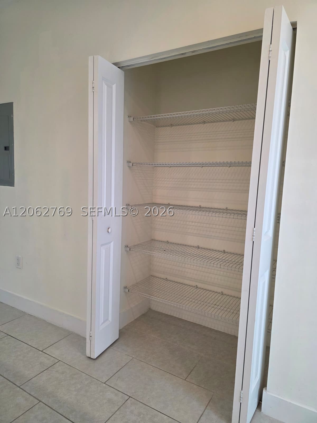 8167 Nw 41st St E-409 Property Photo 17