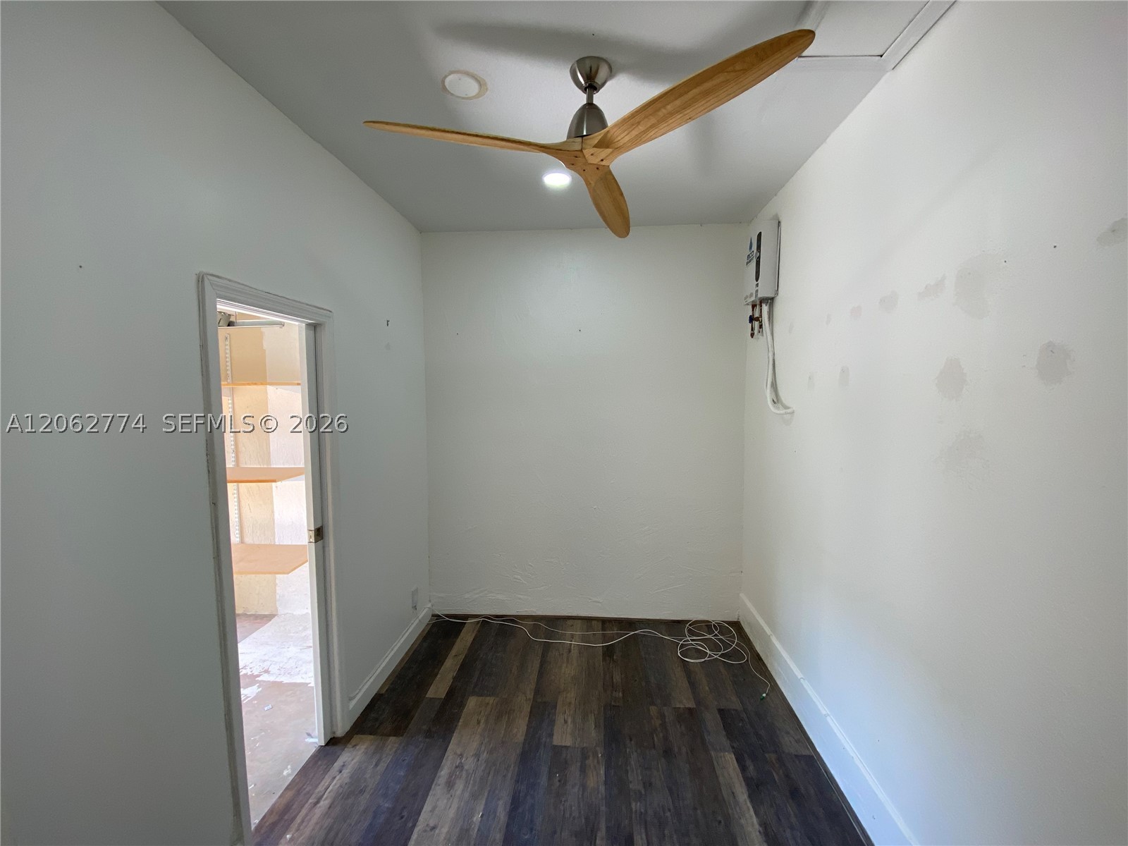 343 Ne 37th Ter Property Photo 32