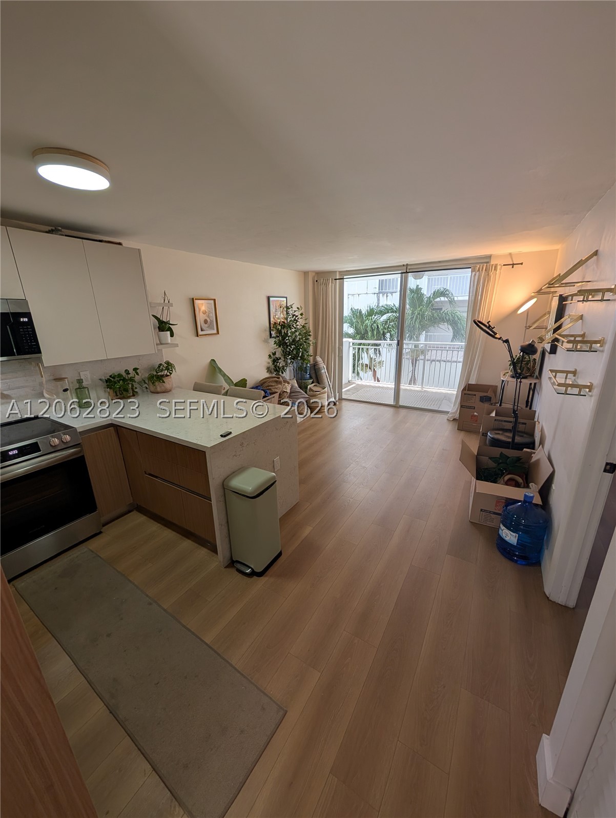 1666 West Ave 305 Property Photo 2