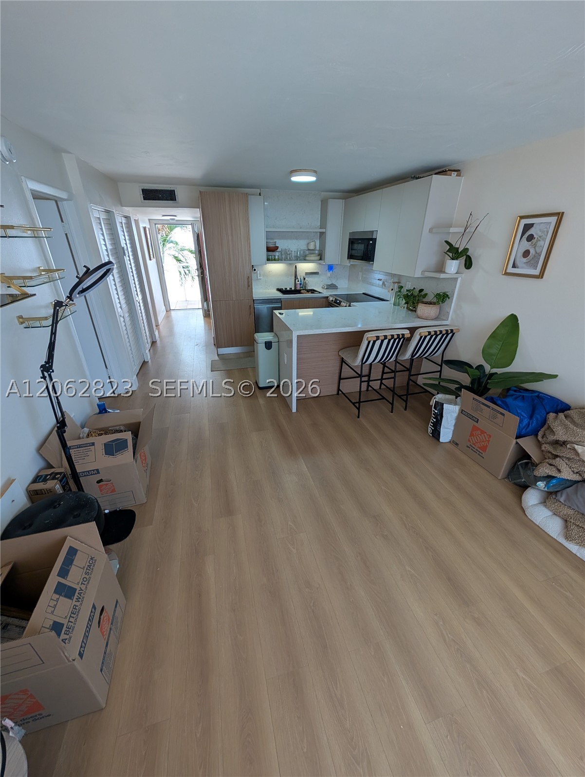 1666 West Ave 305 Property Photo 4