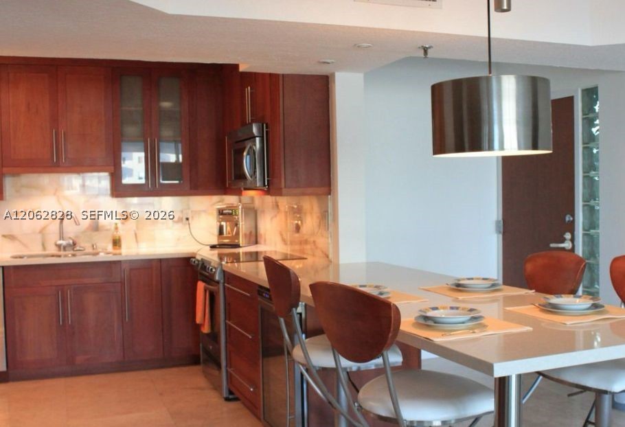 9341 Collins Ave 603 Property Photo 4