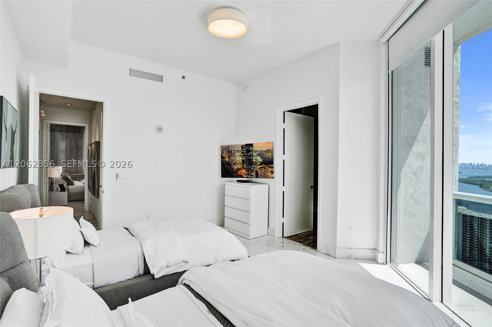 16001 Collins Ave 3406 Property Photo 44