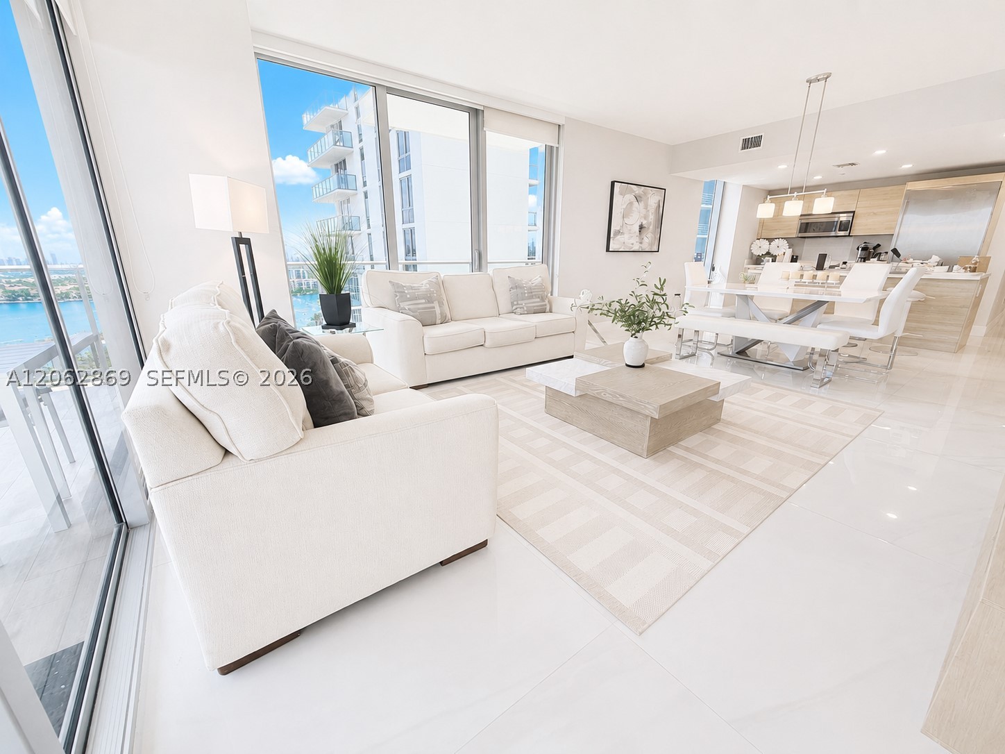 16385 Biscayne Blvd 2007 Property Photo 8