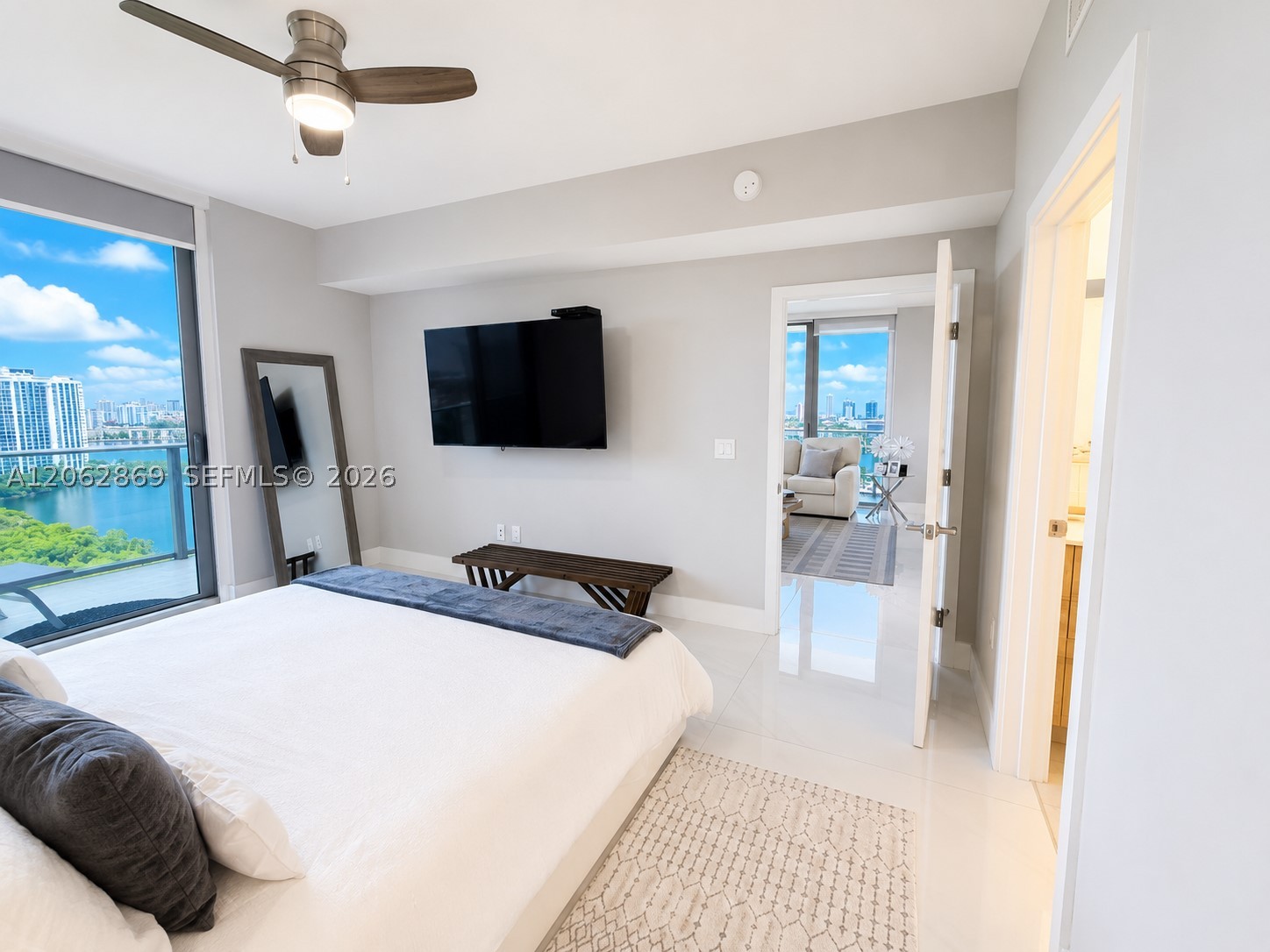 16385 Biscayne Blvd 2007 Property Photo 21