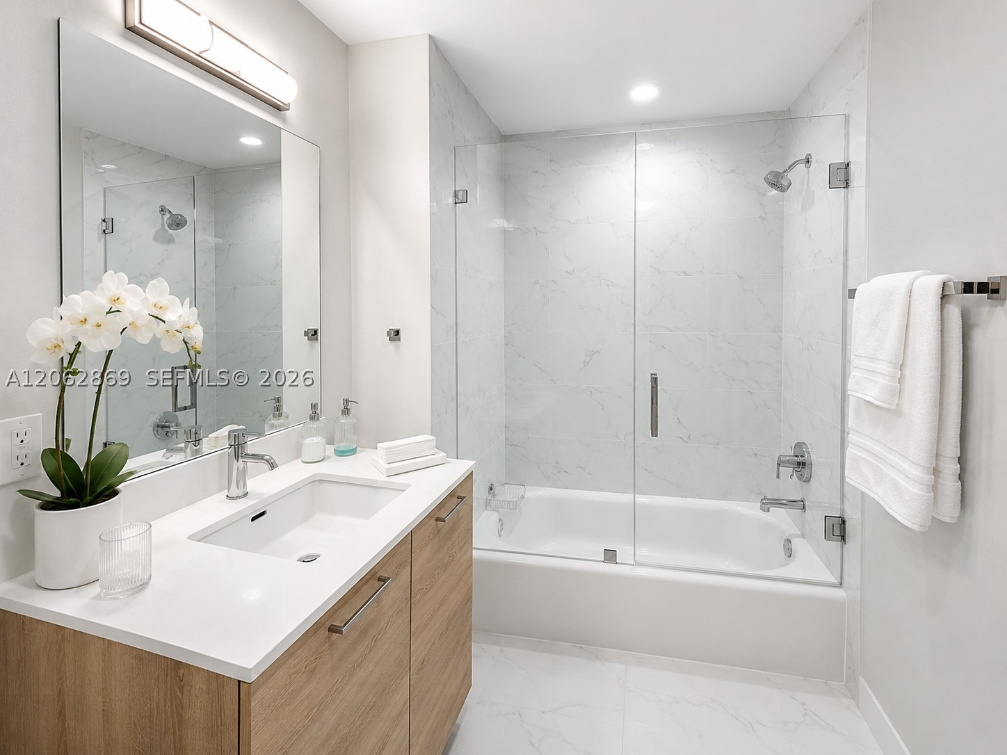 16385 Biscayne Blvd 2007 Property Photo 29