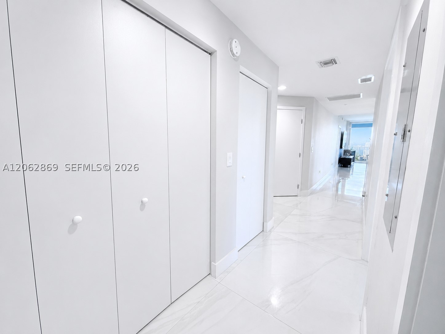 16385 Biscayne Blvd 2007 Property Photo 39