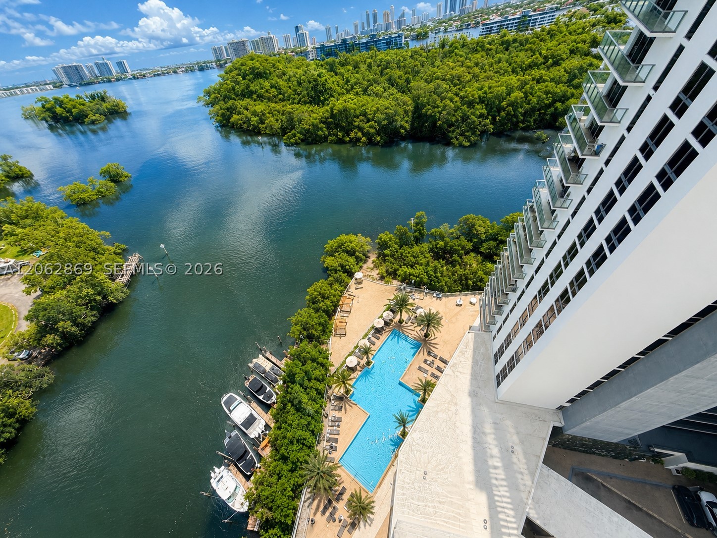 16385 Biscayne Blvd 2007 Property Photo 42