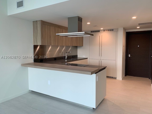 1000 Brickell Plaza 1904 Property Photo 4