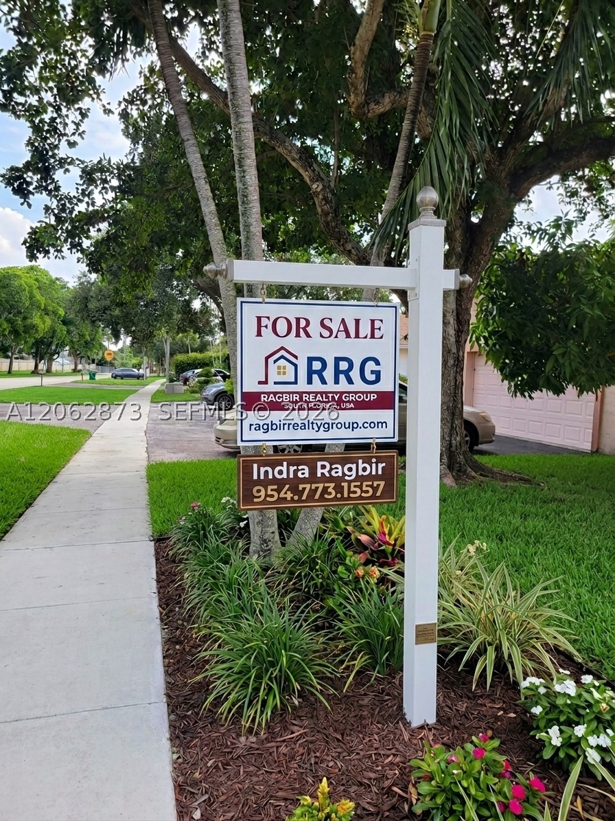7927 Nw 50th St Property Photo 18