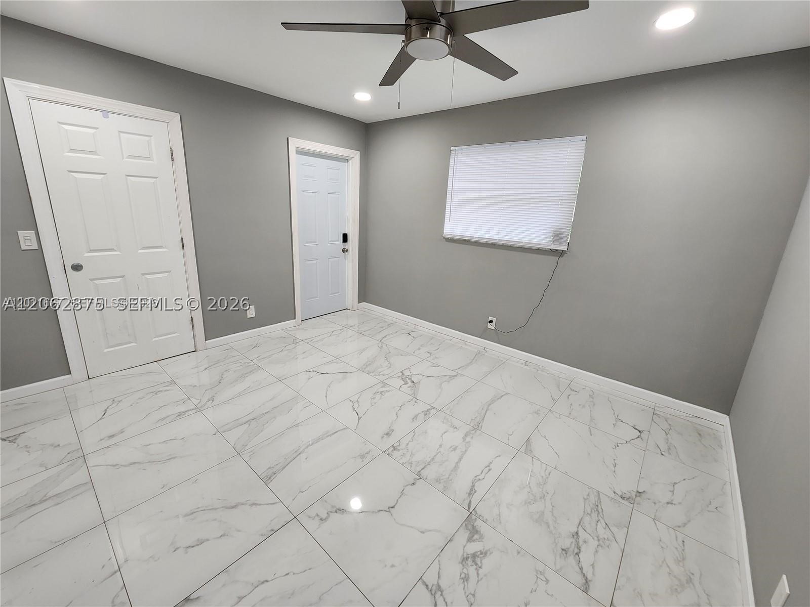 7761 Nw 42nd Pl Property Photo 3
