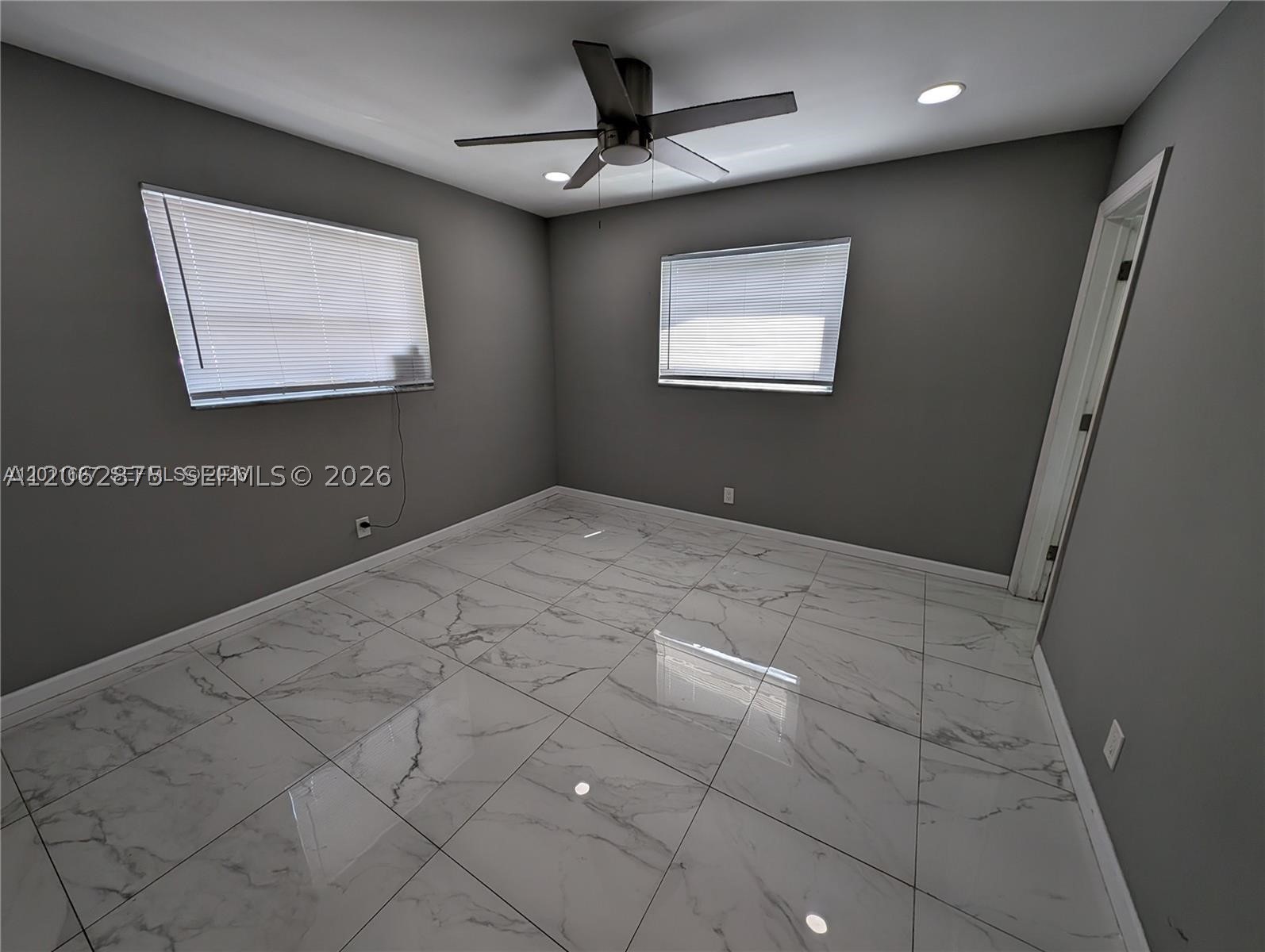 7761 Nw 42nd Pl Property Photo 11