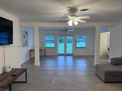 3416 Norfolk St Property Photo 3