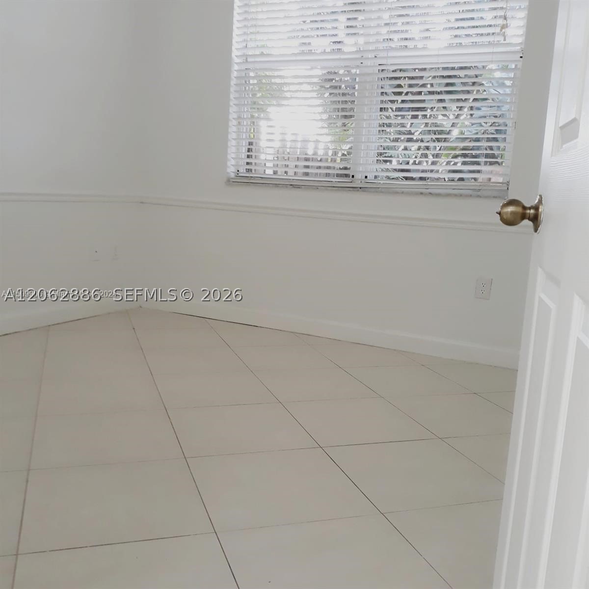 1398 Ne 33rd Ave 108-25 Property Photo 12