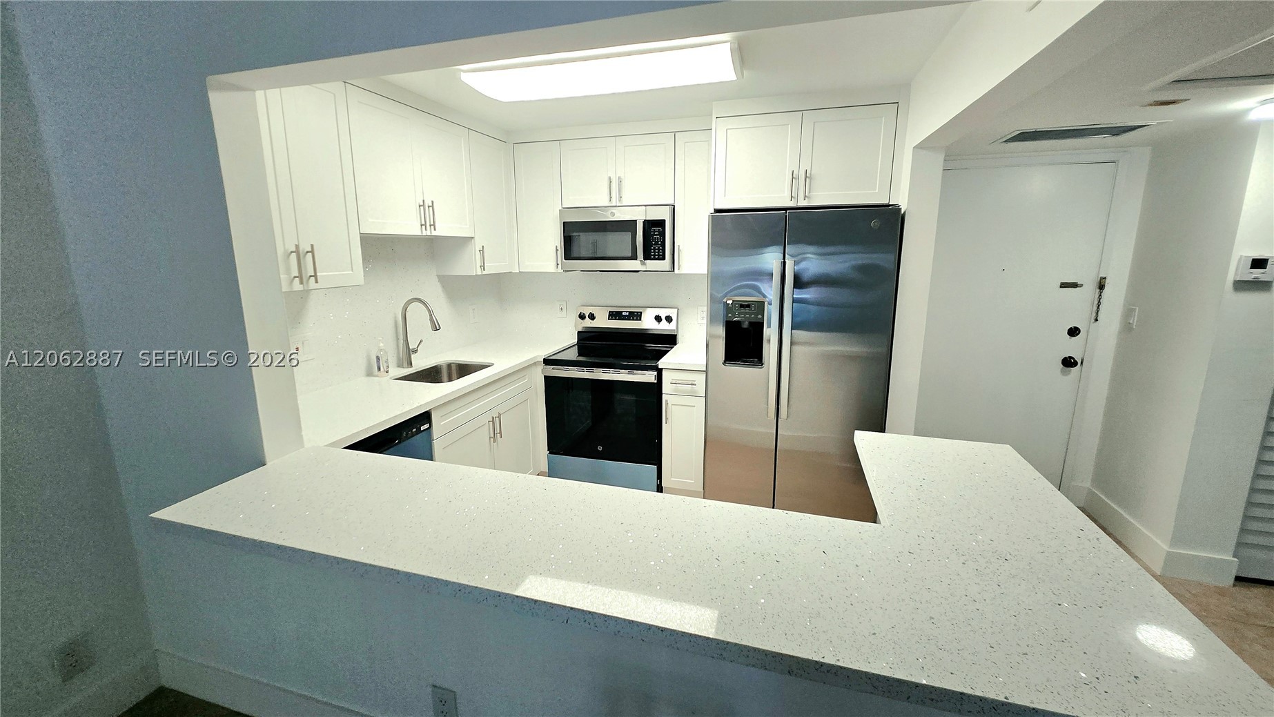 255 S Cypress Rd 307 Property Photo 1