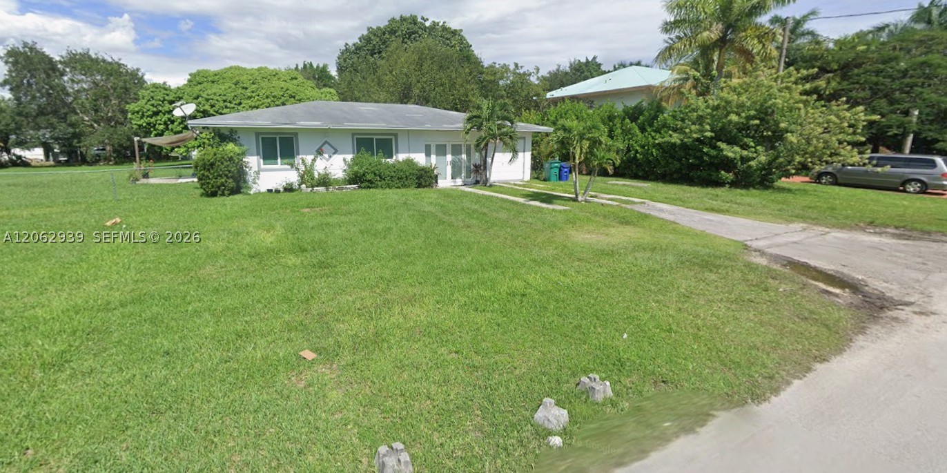 A12062939 Property Photo 4