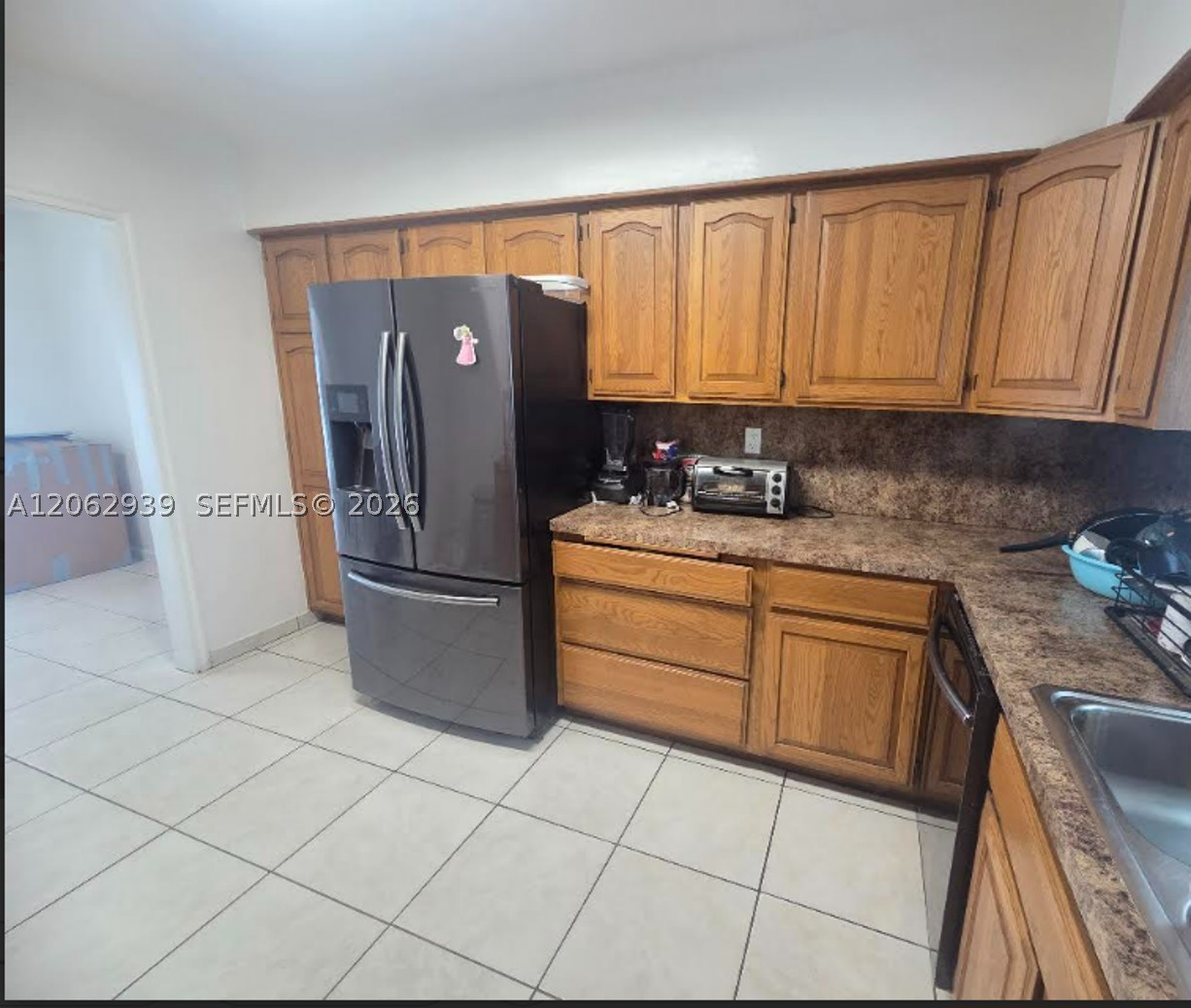 A12062939 Property Photo 7