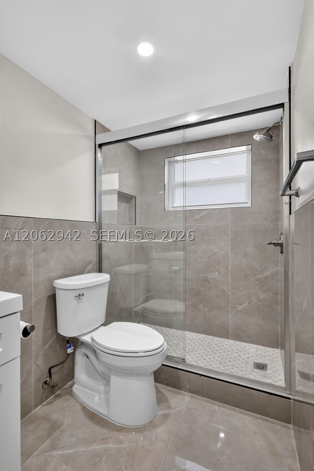 4000 Ne 170th St 606 Property Photo 16