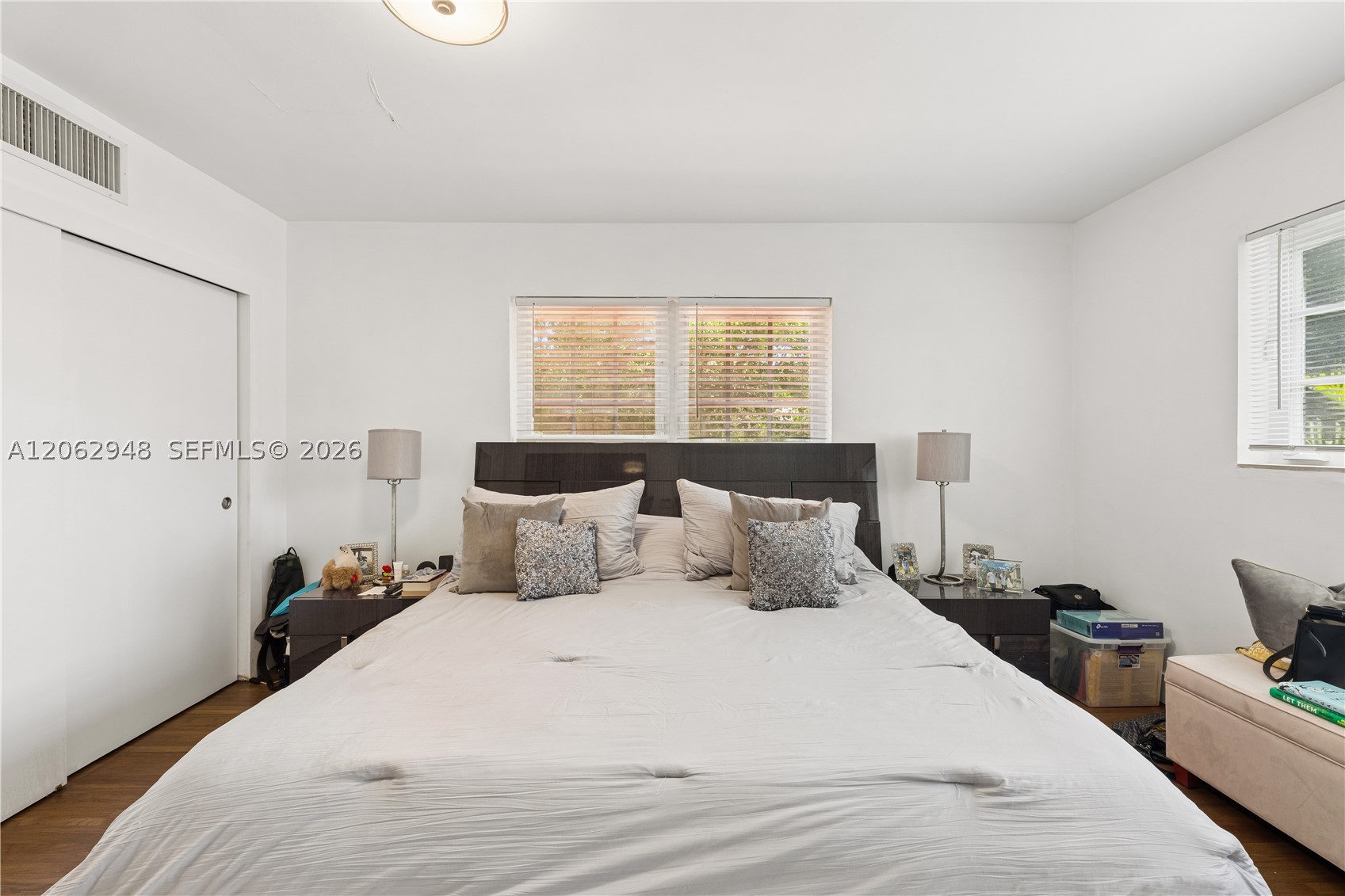 420 Aledo Ave Property Photo 28