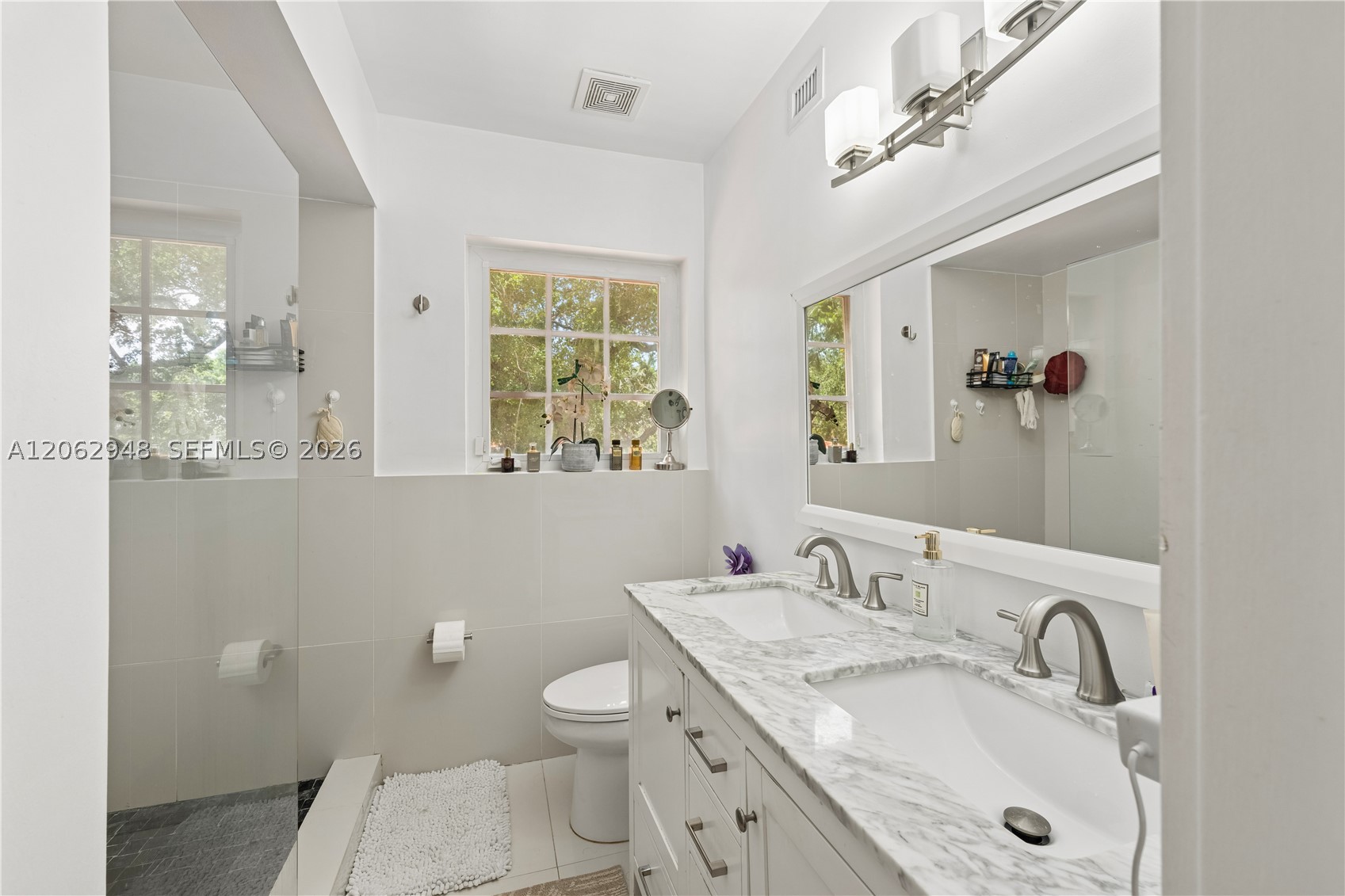 420 Aledo Ave Property Photo 29