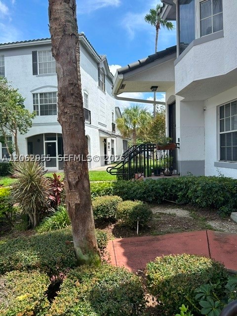725 Sw 148th Ave 503 Property Photo 14