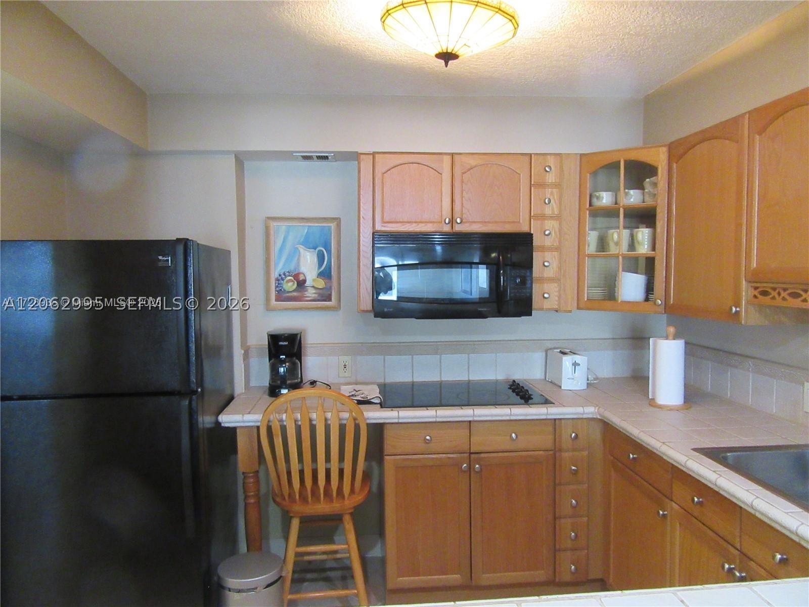 5701 Collins Ave 919 Property Photo 7