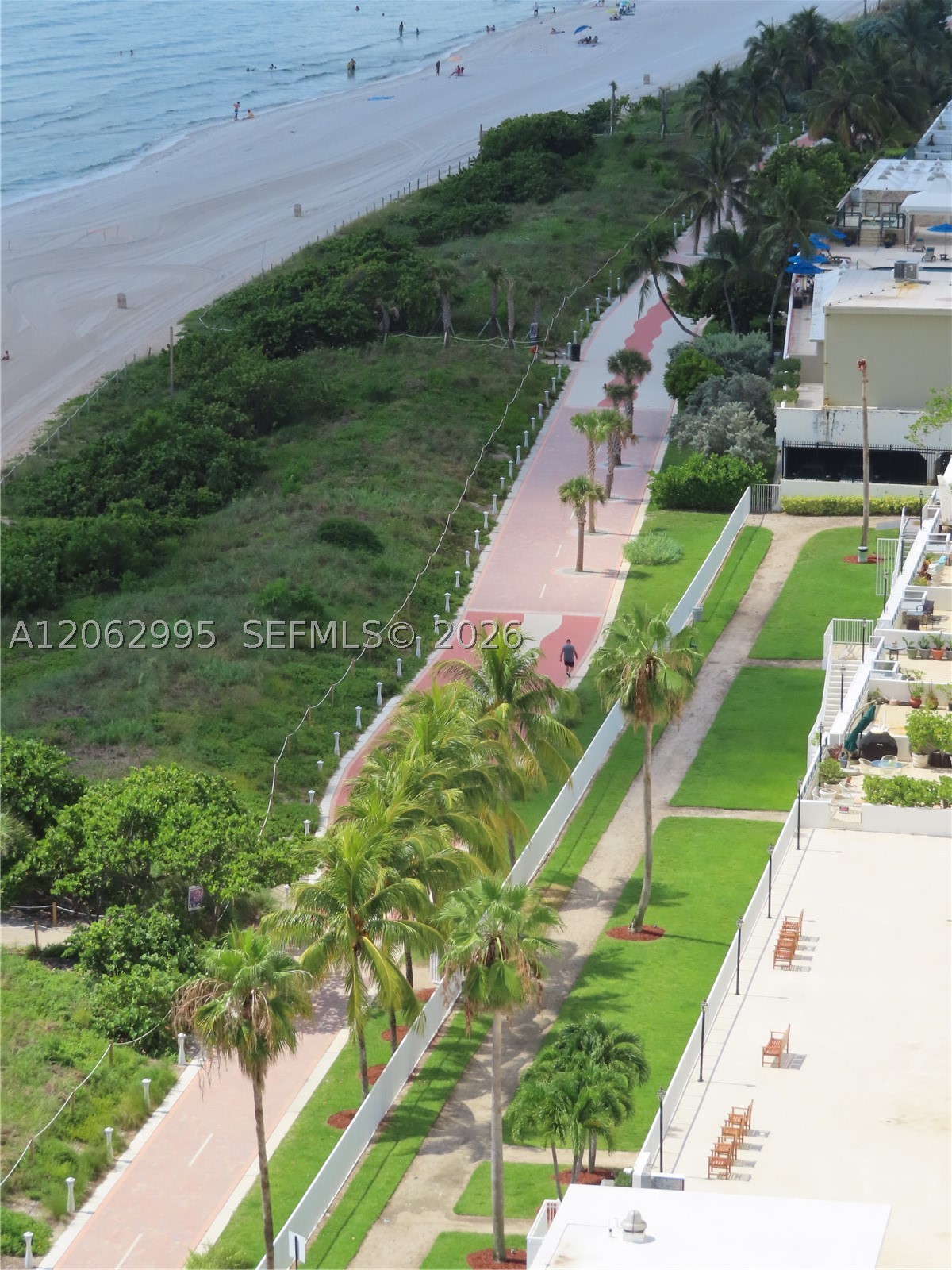 5701 Collins Ave 919 Property Photo 25