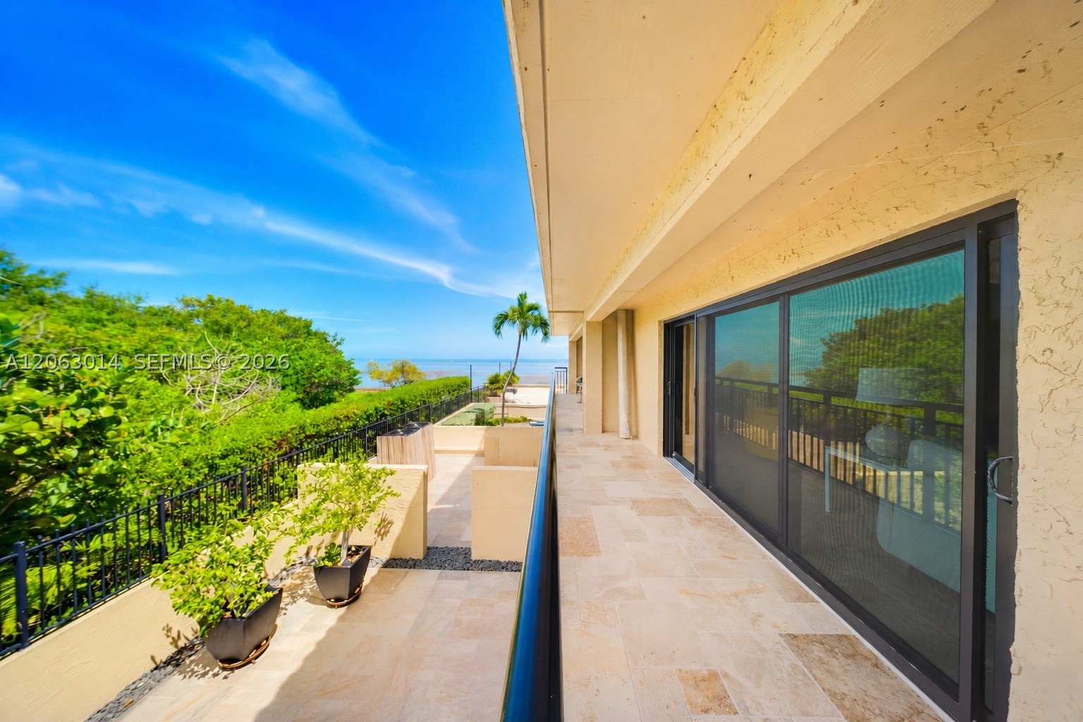 A12063014 Property Photo 42