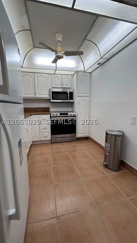 1300 Saint Charles Pl 202 Property Photo 15
