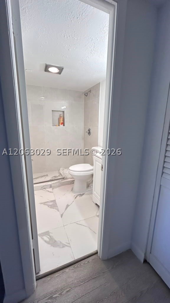 1300 Saint Charles Pl 202 Property Photo 23