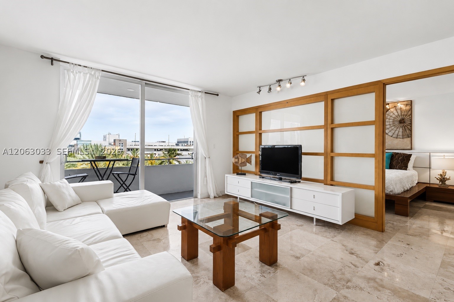 465 Ocean Dr 604 Property Photo 12