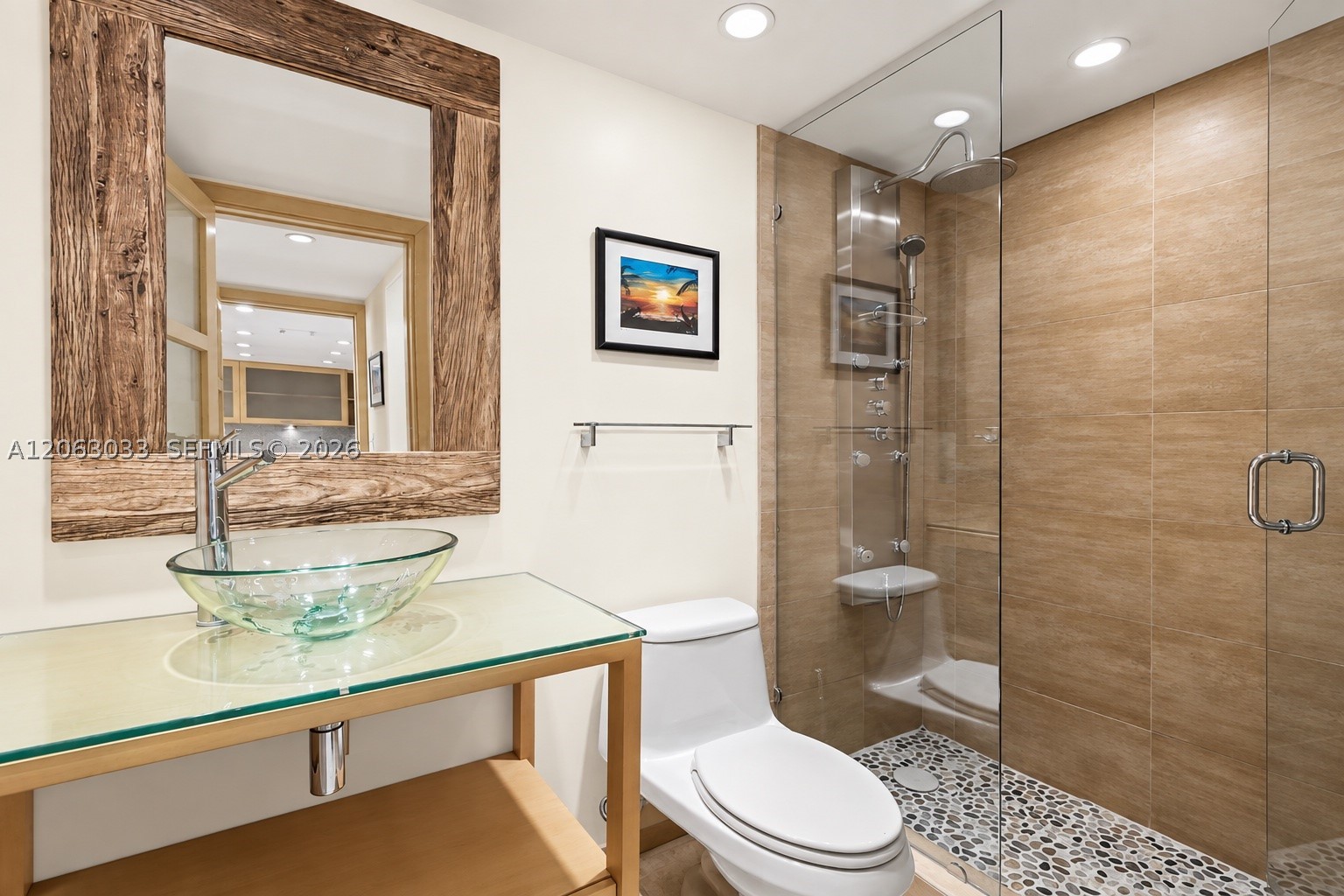 465 Ocean Dr 604 Property Photo 21