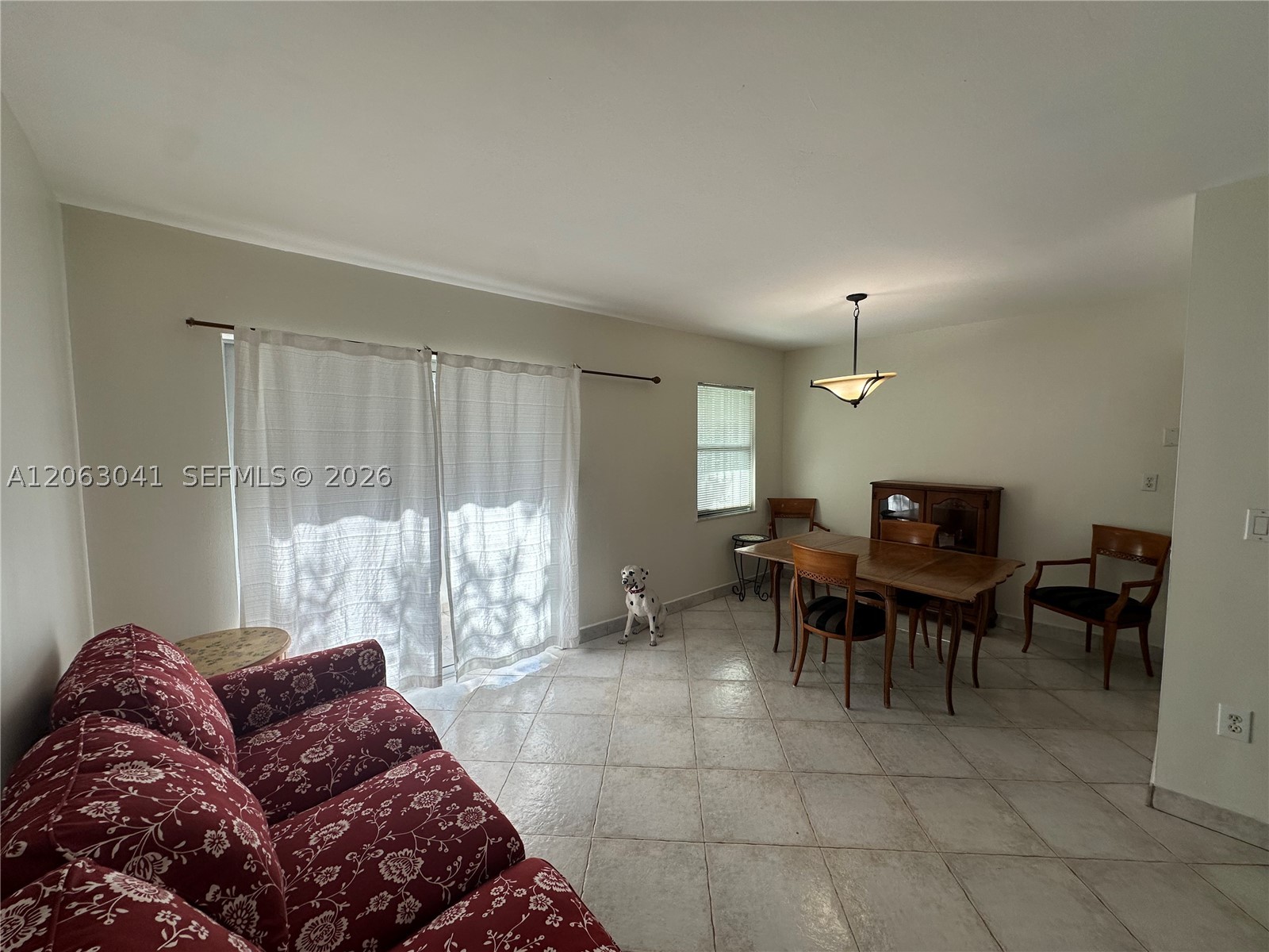 755 Sw 6th St 10 Property Photo 8